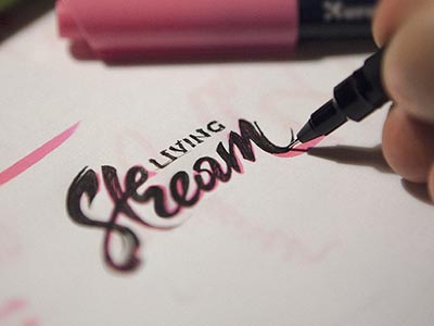 Handwritten Type Design by Eddie Lobanovskiy