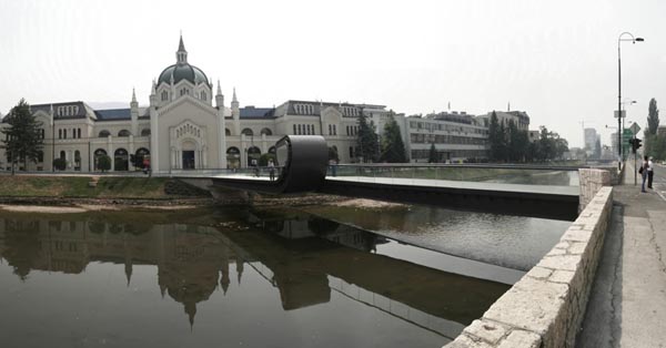 Festina Lente Looping Bridge at the Academy of Fine Arts in Sarajevo