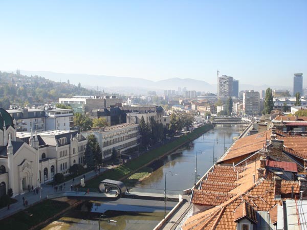 Festina Lente Looping Bridge at the Academy of Fine Arts in Sarajevo