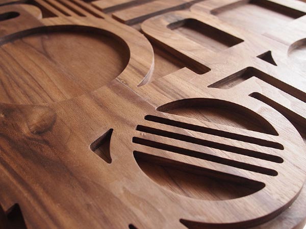 Bliss Table closeup