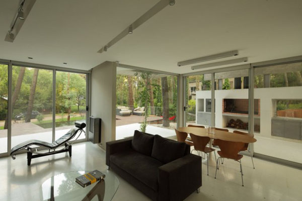 Inside the Fresno House in Cariló, Argentina by Felix Raspall and Federico Papandrea