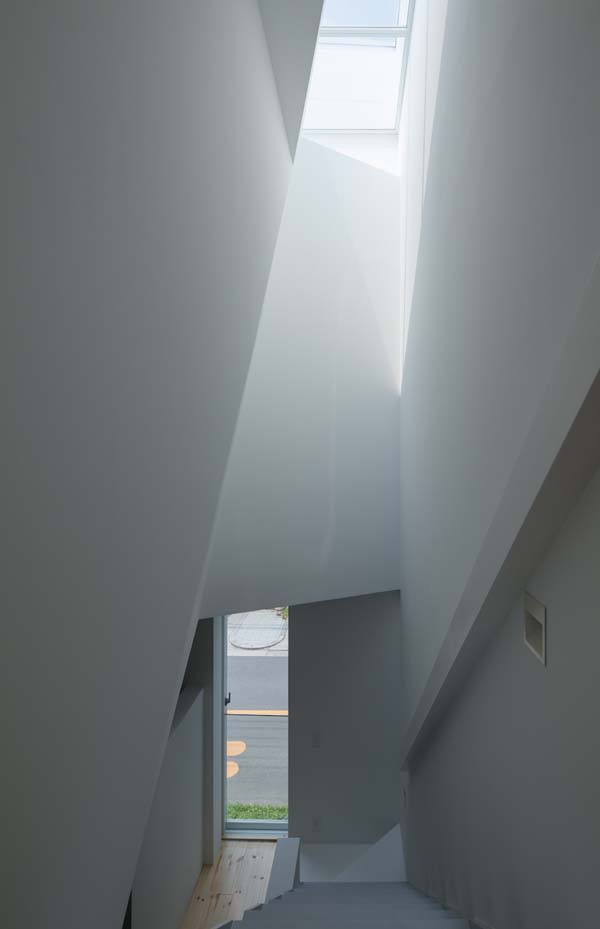 House in Tamatsu - Inside