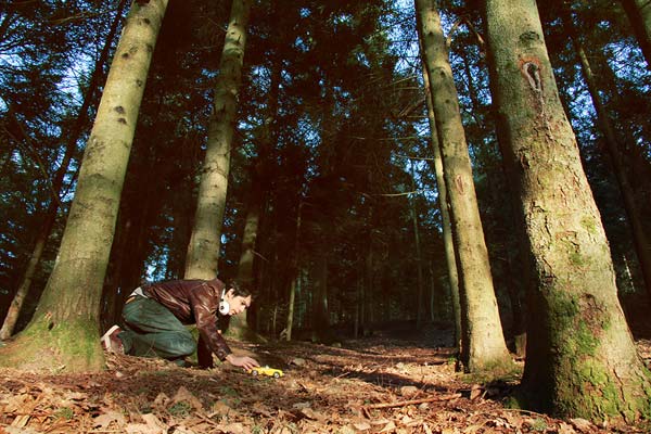 Making of - Stop Motion Music Video by Christophe Thockler for O Conqueror - Fake Love