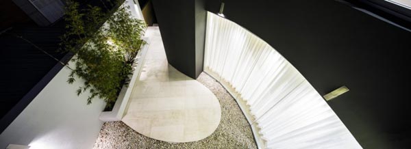 Interior of the Box House in Sydney, Australia by Zouk Architects