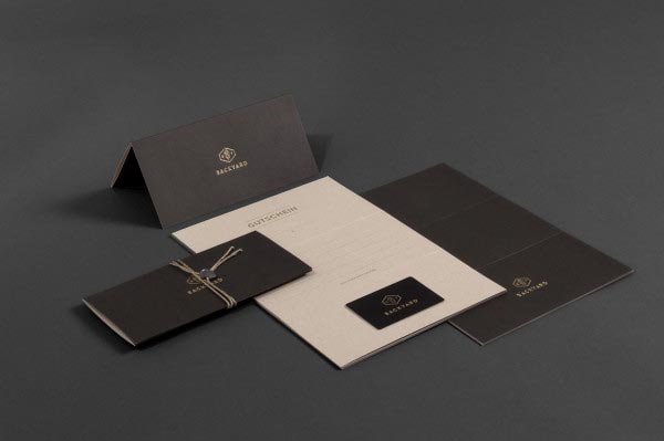 Backyard Communication Design by Formvermittlung