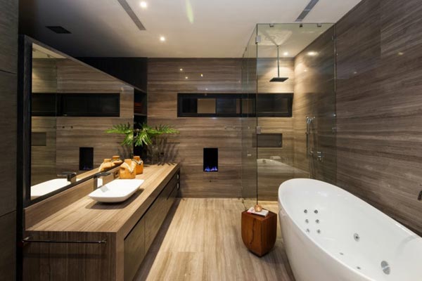 Bathroom of the CH House in Garza Garcia, Mexico by GLR Arquitectos