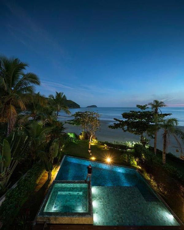 Pool and View of the Baleia Condo in São Sebastião, Brazil by Studio Arthur Casas
