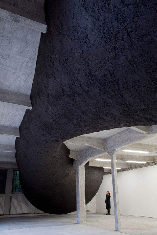 La Chasse - Installation by John Grade La Chasse - Installation by John Grade