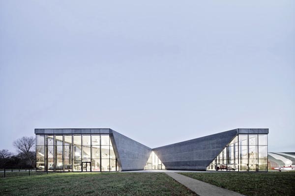 Muzeum Lotnictwa in Krakow, Poland by Peter Ruge Architekten Muzeum Lotnictwa in Krakow, Poland by Peter Ruge Architekten