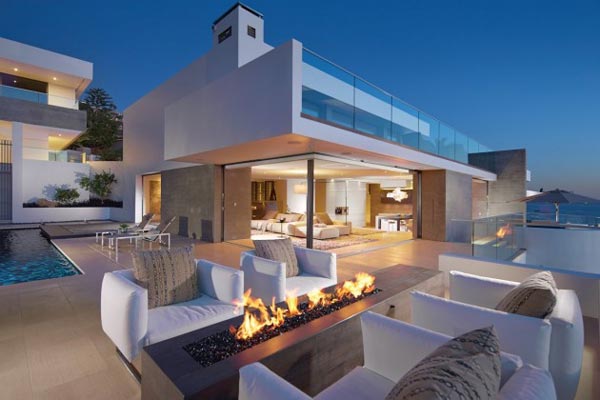 The Rockledge Residence in Laguna Beach, California by Horst Architects and Aria Design