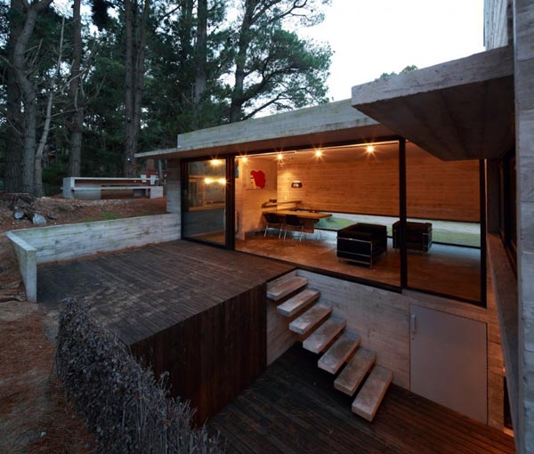Pedroso House by BAK Arquitectos
