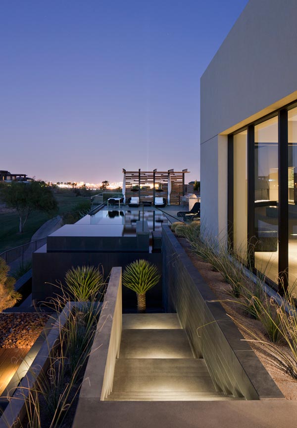 Tresarca residence by assemblageSTUDIO