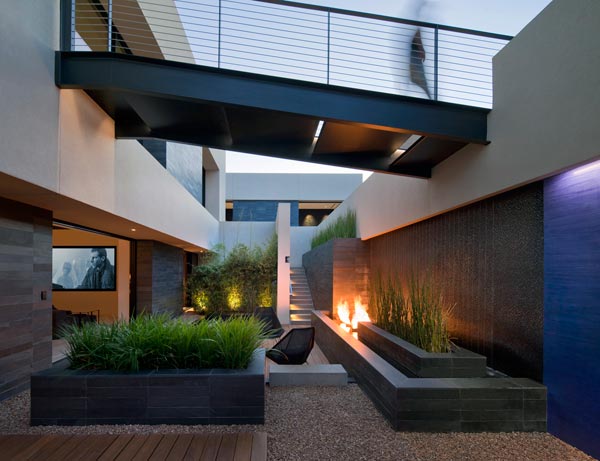 Tresarca residence by assemblageSTUDIO