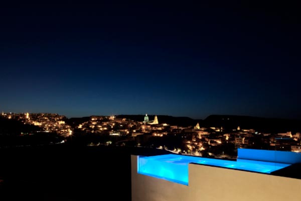 CASA LR in Ragusa Ibla by Architrend Architecture