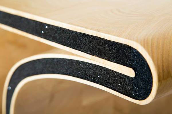 The ONO BRIDGE Table by SUGUI Design