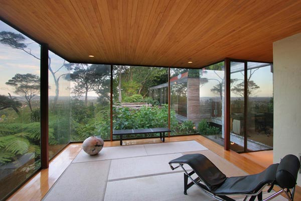 Award Winning Brake House in New Zealand by Ron Sang Award Winning Brake House in New Zealand by Ron Sang