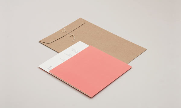 Amanda Lee Portfolio Document Design by Kevin Tran