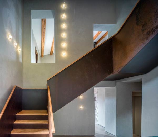 Staircase inside the Villa CP, a restored farmhouse in Girona, Spain by ZEST Architecture Staircase inside the Villa CP, a restored farmhouse in Girona, Spain by ZEST Architecture
