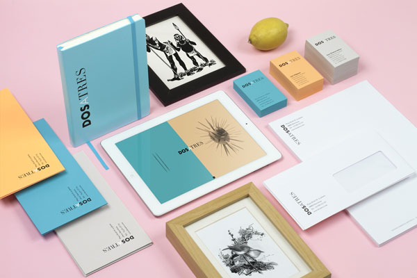 Dosatres business network corporate identity design by Comité.