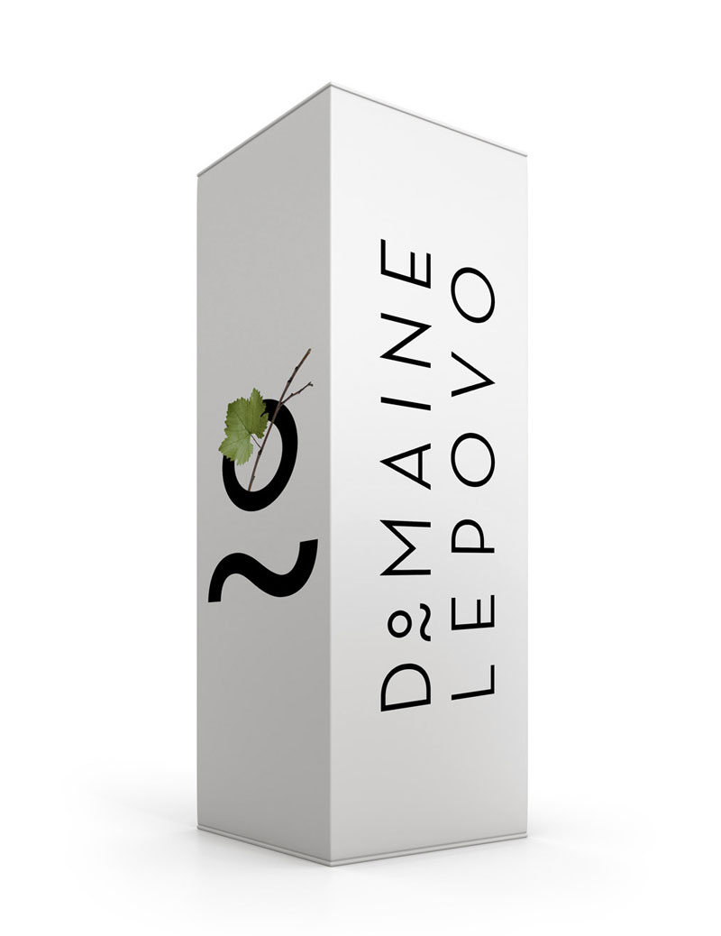 Box - A simple and clean wine packaging design. Box - A simple and clean wine packaging design.
