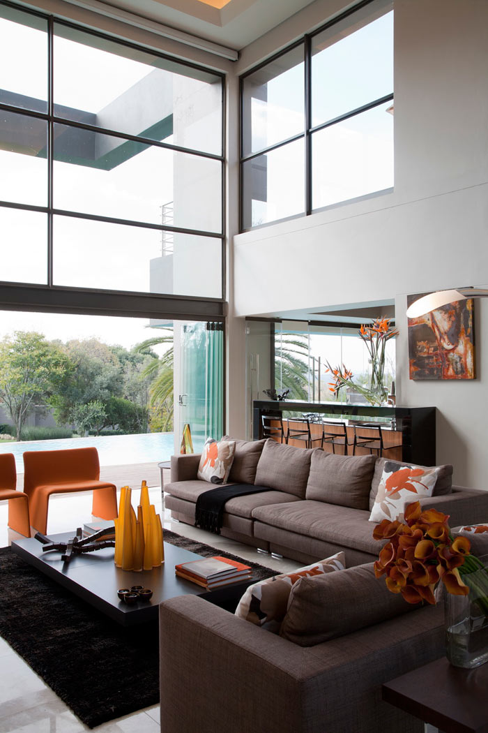 Open spaces inside and outside the house.