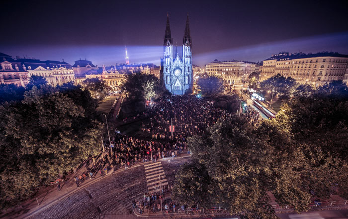 Created with 3D projection mapping techniques - Evolució (Signal Festival version).