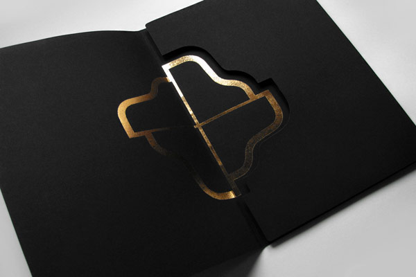 Open folder with logo and cutting the inside.