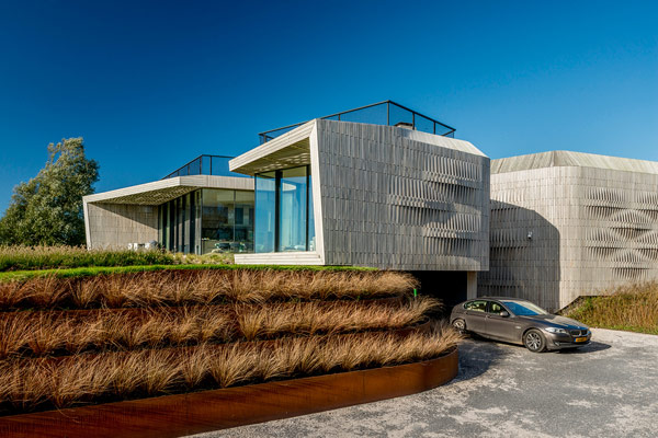 The modern version of a country house in the north of the Netherlands.