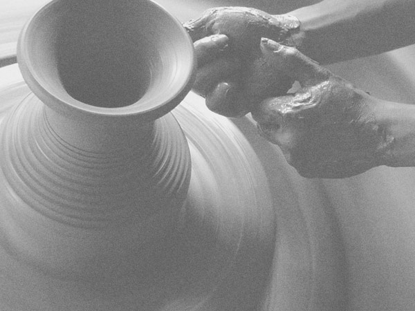 The art of pottery, and the creation of decorative objects and interior design accessories. The art of pottery, and the creation of decorative objects and interior design accessories.