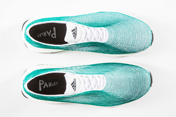 View from top - these nice sneakers look extremely stylish.