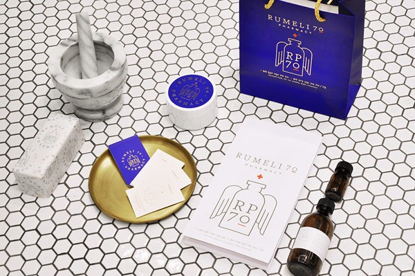 Rumeli70 pharmacy branding and collateral by Ipek Eris, an Istanbul, Turkey based Art Director and Graphic Designer.
