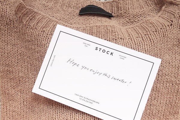 The team of Studio Newwork developed a clean and minimalist brand identity for the store.