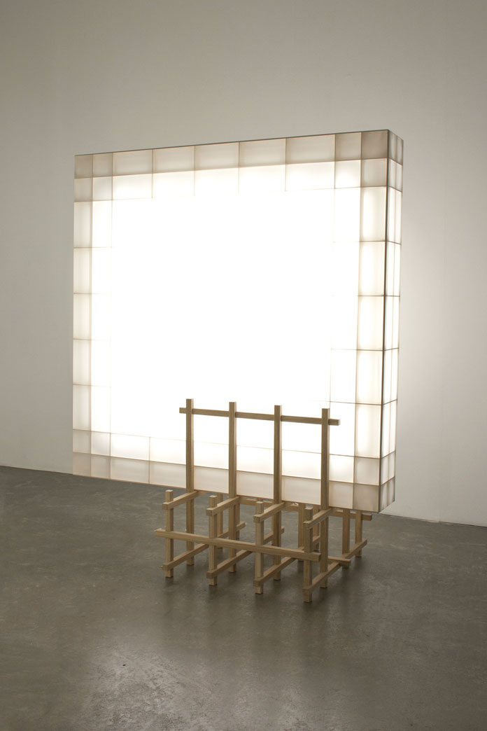 The project is an experimental research into physical and visual lightness as well as balance and stability.