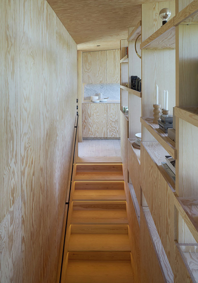 The staircase to the upper level.