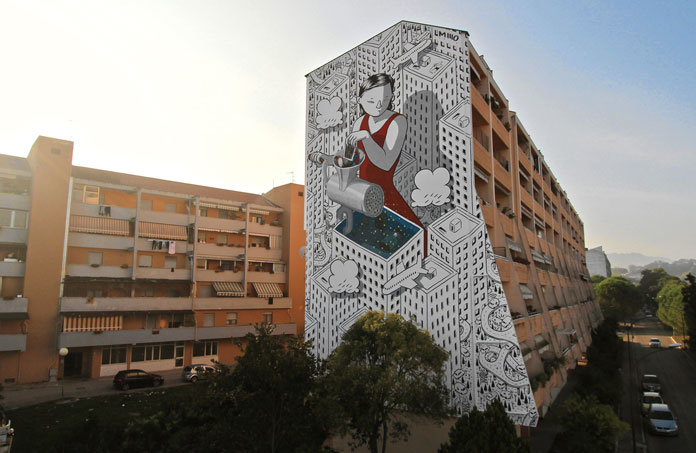 The wall is located in Fontanelle, one of the poorest suburbs of Pescara.