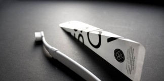 Dissolve - 100% Biodegradable Toothbrush Packaging Concept by Simon Laliberté