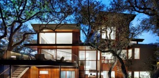 Tree House in Austin, Texas by Miró Rivera Architects