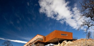 The Sunshine Canyon Residence in Boulder, Colorado by THA Architecture.