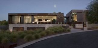 The Yerger Residence in Phoenix, Arizona by Chen + Suchart Studio.