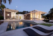 The Lakewood art studio in Florida by KZ architecture.