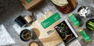 Mantoushe packaging and menu design by Jiani Lu.