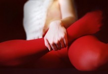 I would say, red is definitely her color.