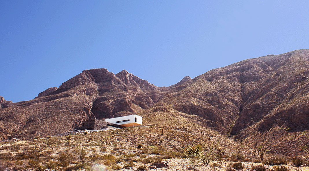 Franklin Mountain House by Hazelbaker Rush.