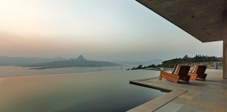 Retreat in the Sahyadri mountain range designed by Khosla Associates.