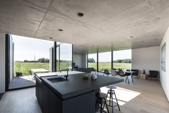 CASWES house in Belgium by TOOP Architectuur CASWES house in Belgium by TOOP Architectuur