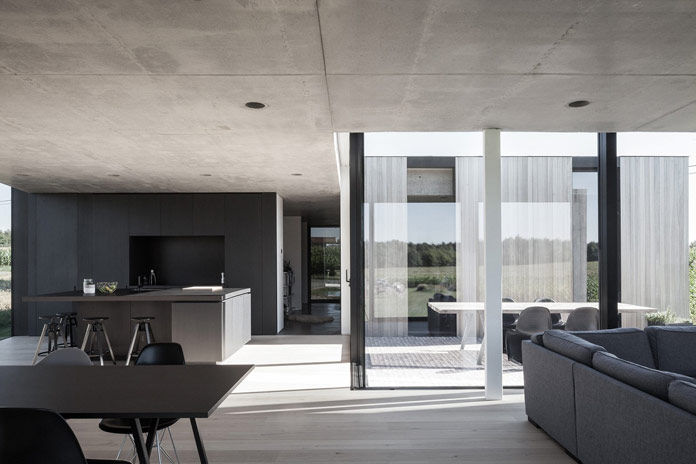 CASWES house in Belgium by TOOP Architectuur CASWES house in Belgium by TOOP Architectuur