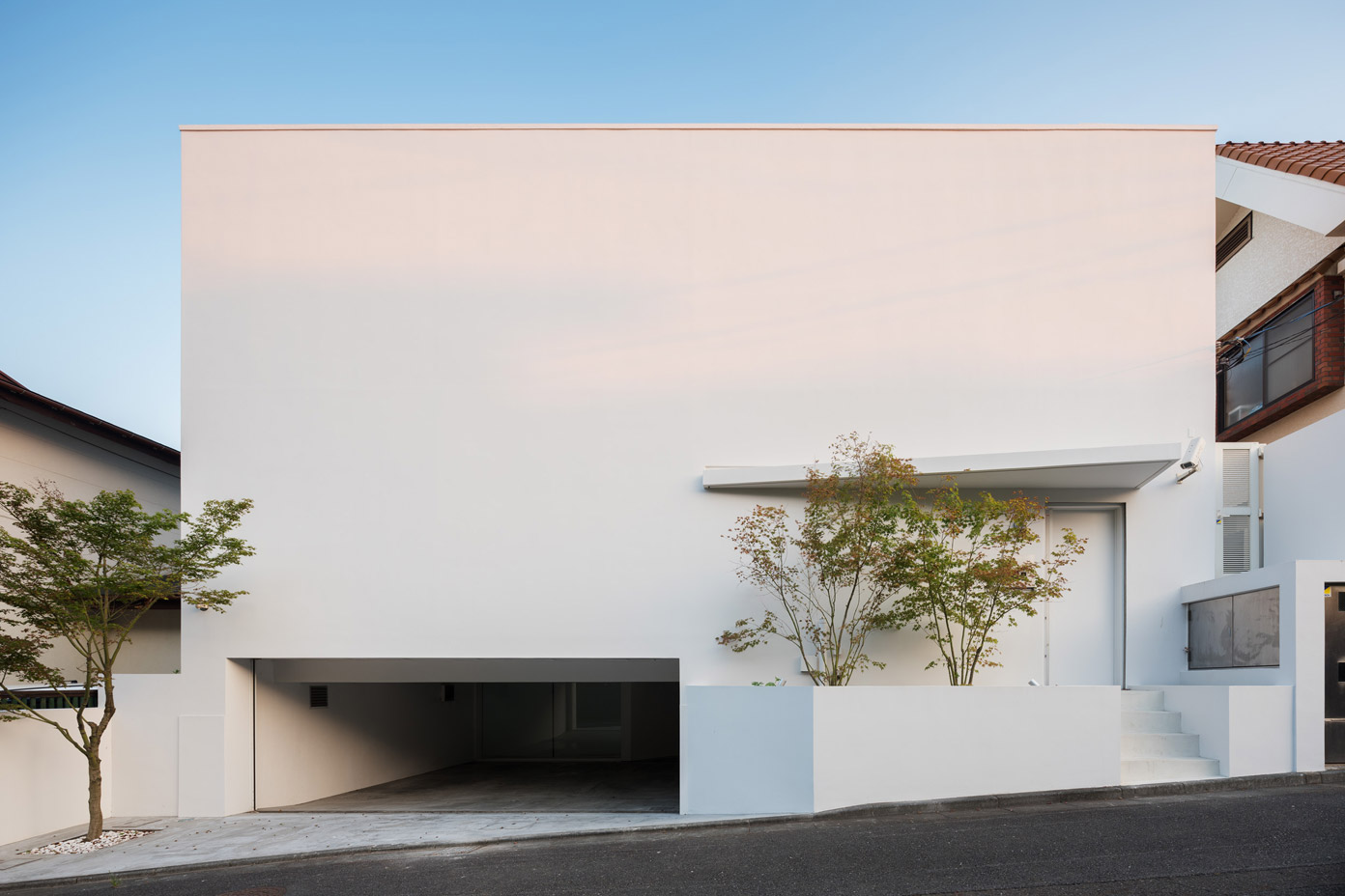 Shichirigahama House by architecture firm SNARK. Shichirigahama House by architecture firm SNARK.