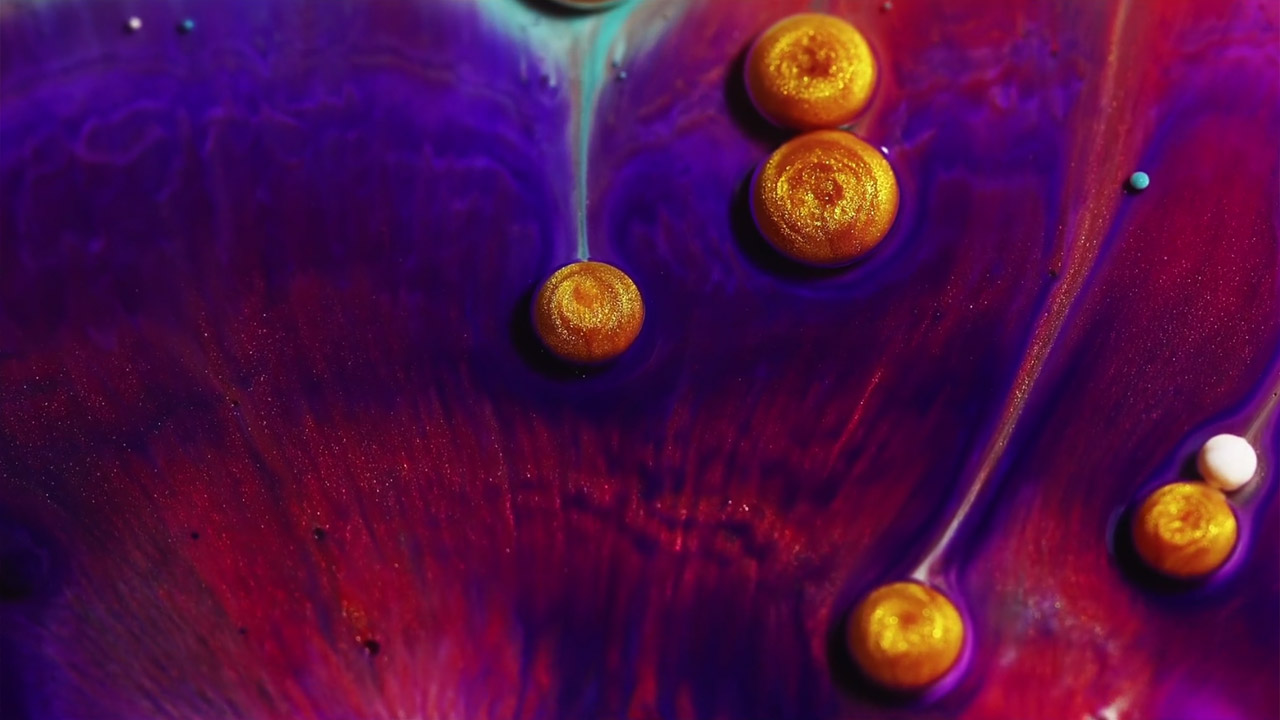 The Empire of C – Experimental Video by Thomas Blanchard Using Colorful Liquids.