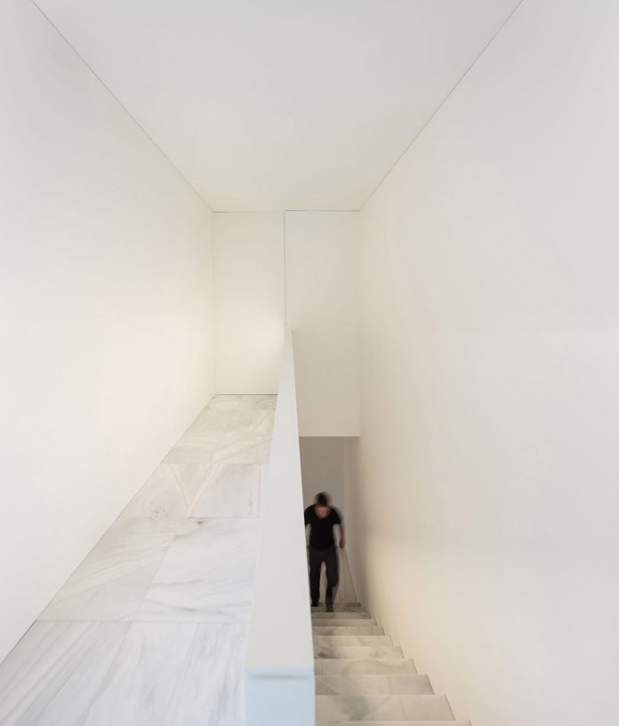Hofmann House in Rocafort, Valencia designed by Fran Silvestre Arquitectos.