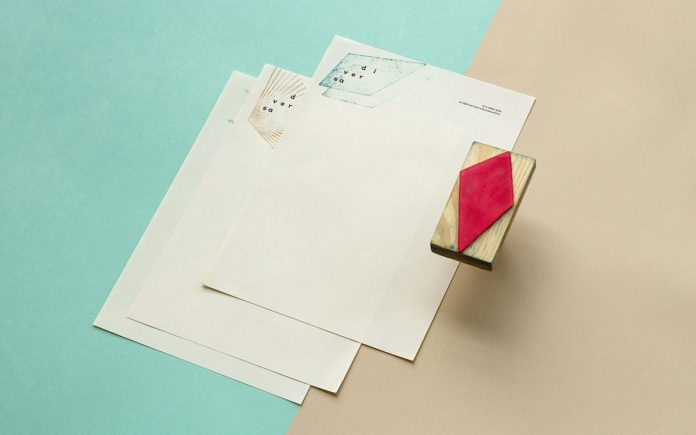 Handmade branding by Carlos Bauer for Diversa